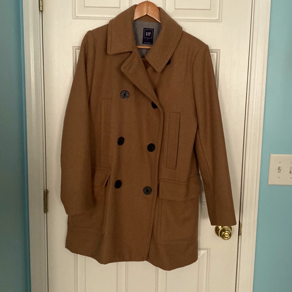 Women’s large camel colored wool quilted pea coat